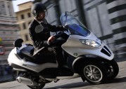 Piaggio MP3 Hybrid